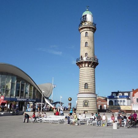 Sonnendeck, Direkt Am Leuchtturm Lägenhet Rostock Exteriör bild