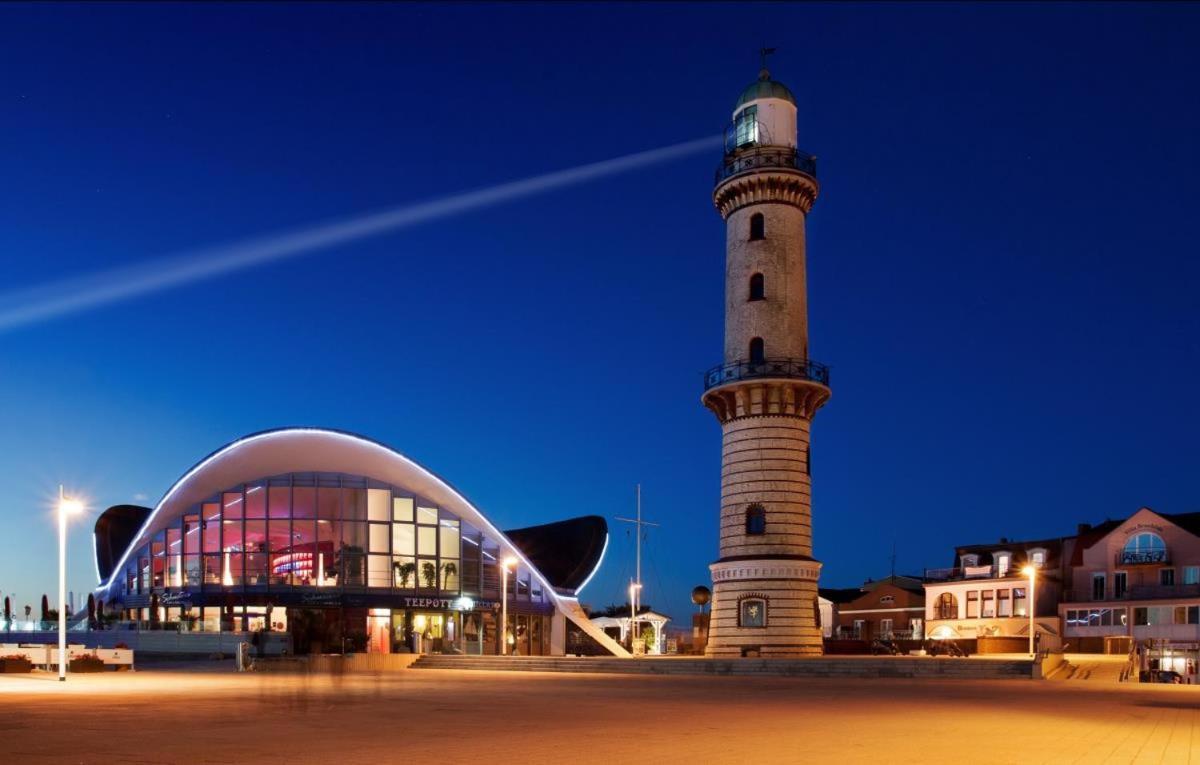 Sonnendeck, Direkt Am Leuchtturm Lägenhet Rostock Exteriör bild