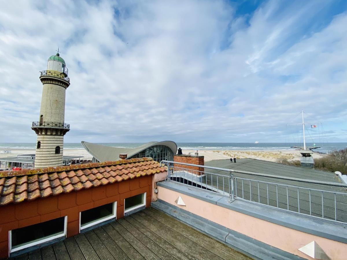 Sonnendeck, Direkt Am Leuchtturm Lägenhet Rostock Exteriör bild